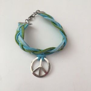Peace sign bracelet